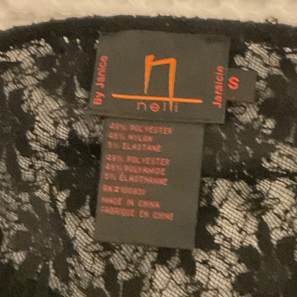 Y2K 3D red flower whimsical tank - Picture 5 of 5